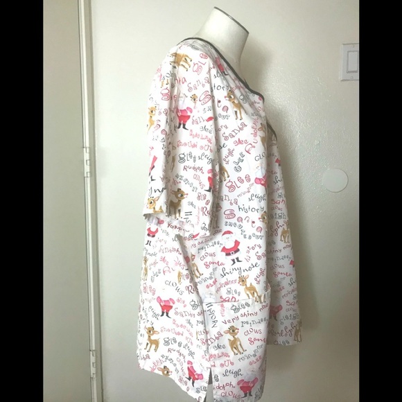 The Rudolph Co. Christmas Scrub Top with Santa and Rudolph - Picture 4 of 7